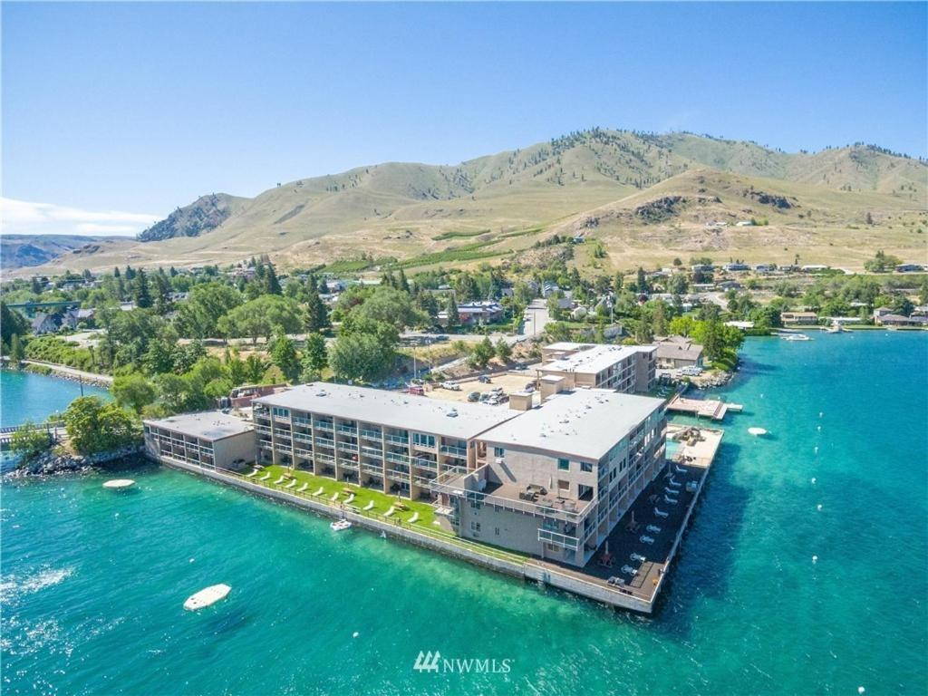 Grandview Lake Chelan- Waterfront View, Pool, Hot Tub, Golf, 1 Min To Downtown Esterno foto